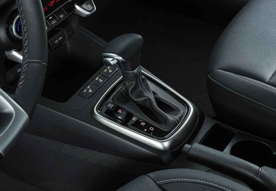 Детали интерьера Kia Rio (FB) 2017 года  (фото 10 из 32)